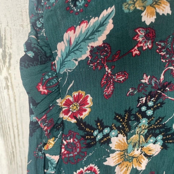 Nurture by Westbound Woman Floral Babydoll Blouse Size 3X‎ Boho Moody Green Plus - Picture 8 of 10